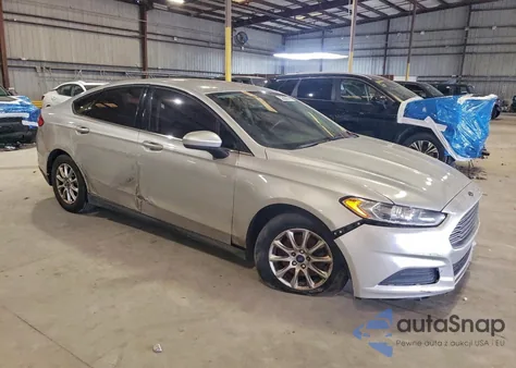 2016 Ford Fusion S из США, поврежденный, VIN 3FA6P0G78GR332650